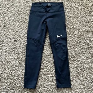 Nike cropped leggings